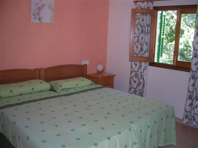 Pension Las Tres Golondrinas Playa DPlaya Des Figueral Extérieur photo