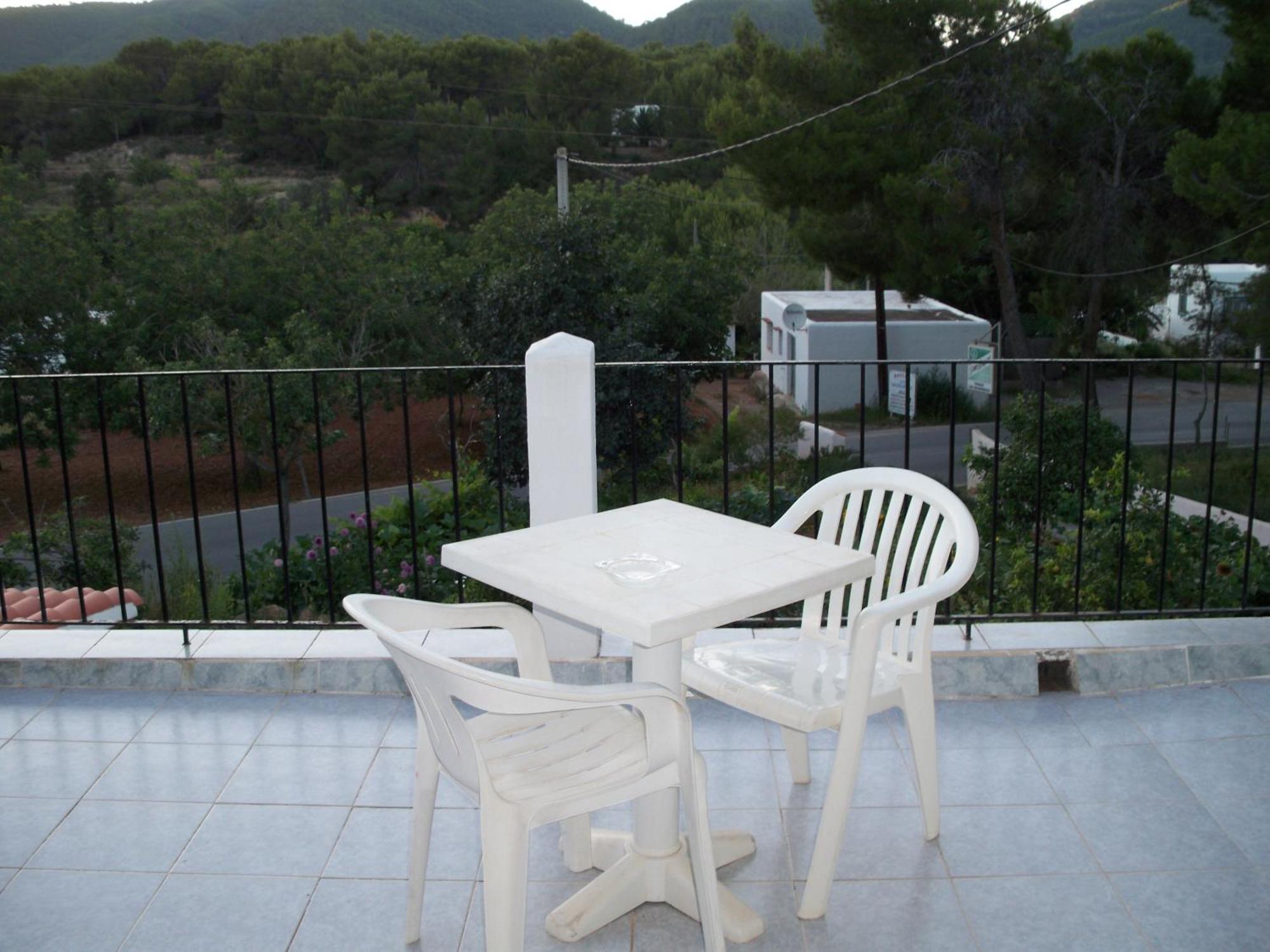 Pension Las Tres Golondrinas Playa DPlaya Des Figueral Extérieur photo